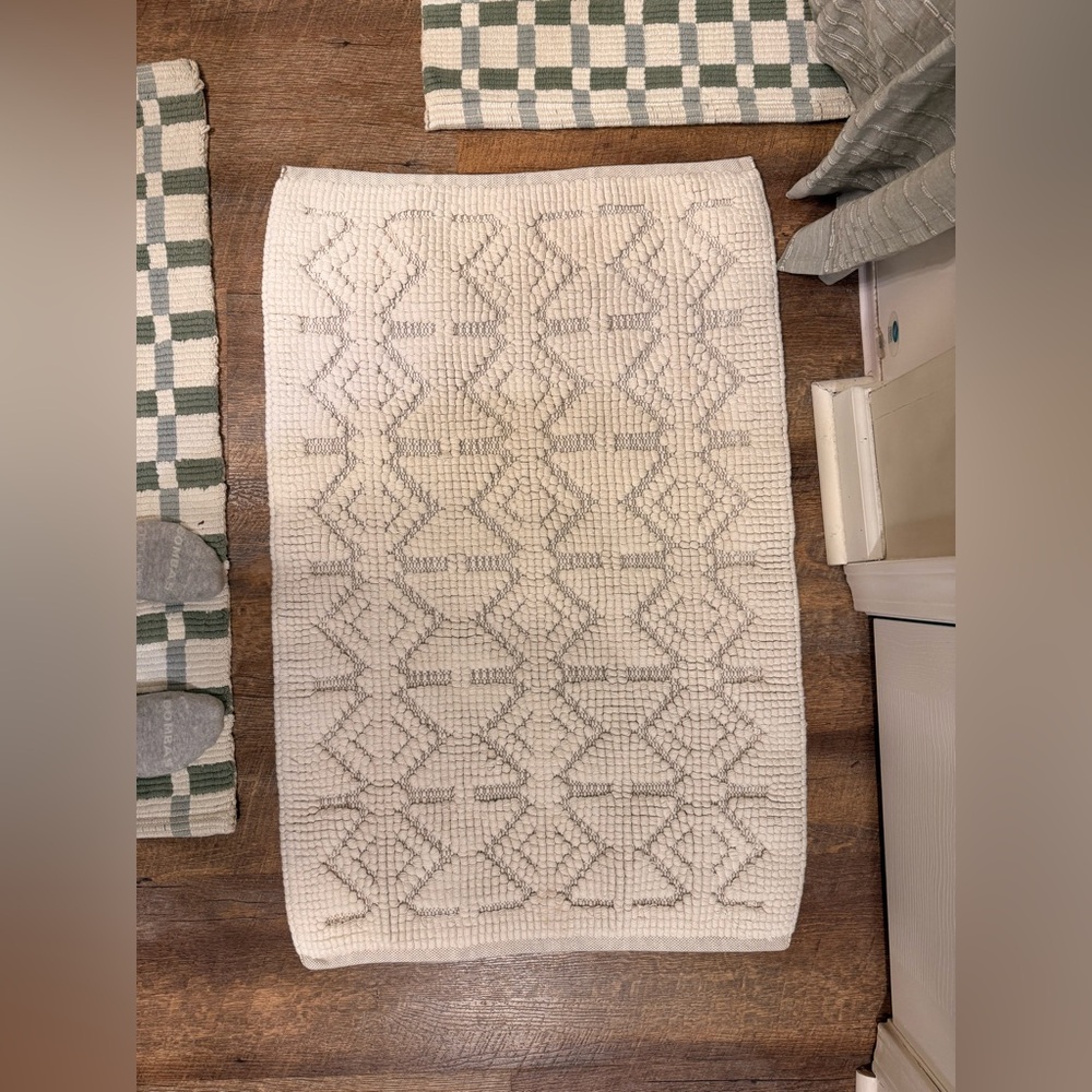 Coyuchi Mosaic Canyon Organic Bath Rug